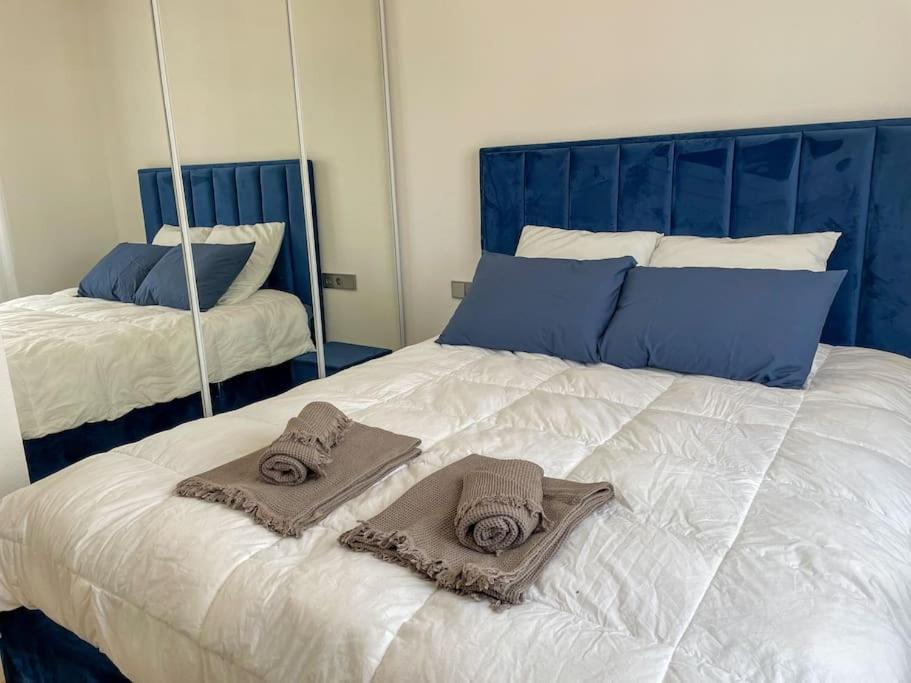 Le Lagon Bleu - Appt Wifi Parking Balcon Le Puy-en-Velay Zewnętrze zdjęcie